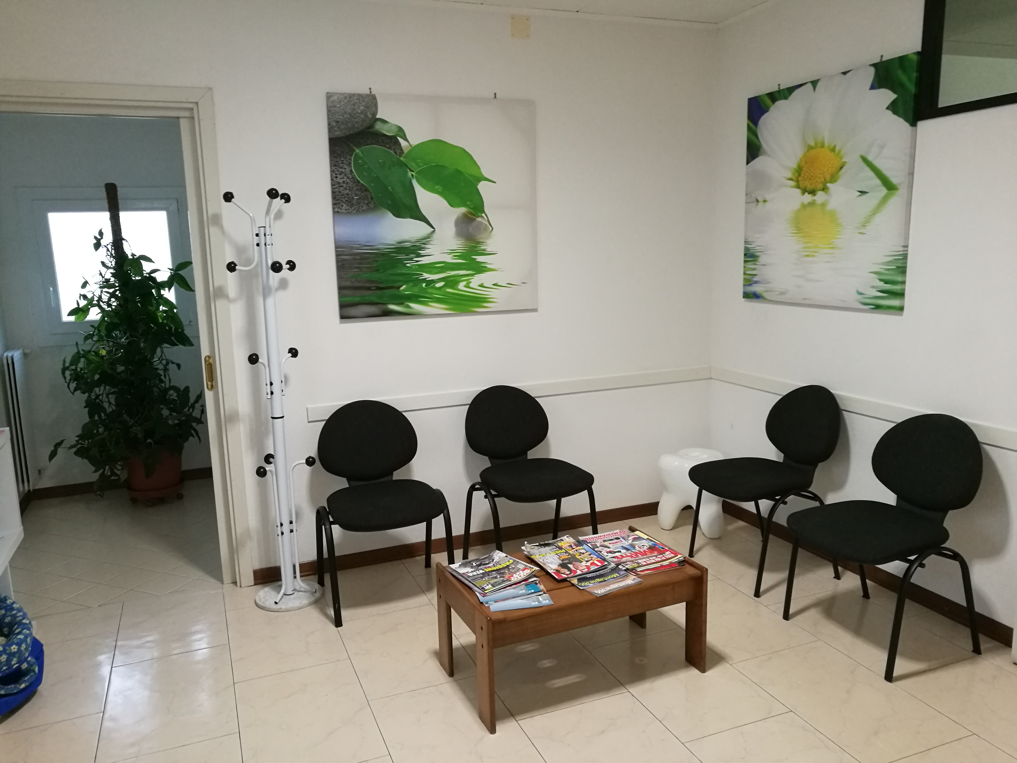 sala d'attesa Dental Friuli